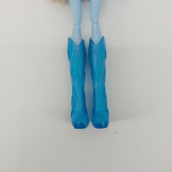 Monster High Doll 2013 Music Festival Abbey Bominable Blue Shoes - Picture 5 of 9
